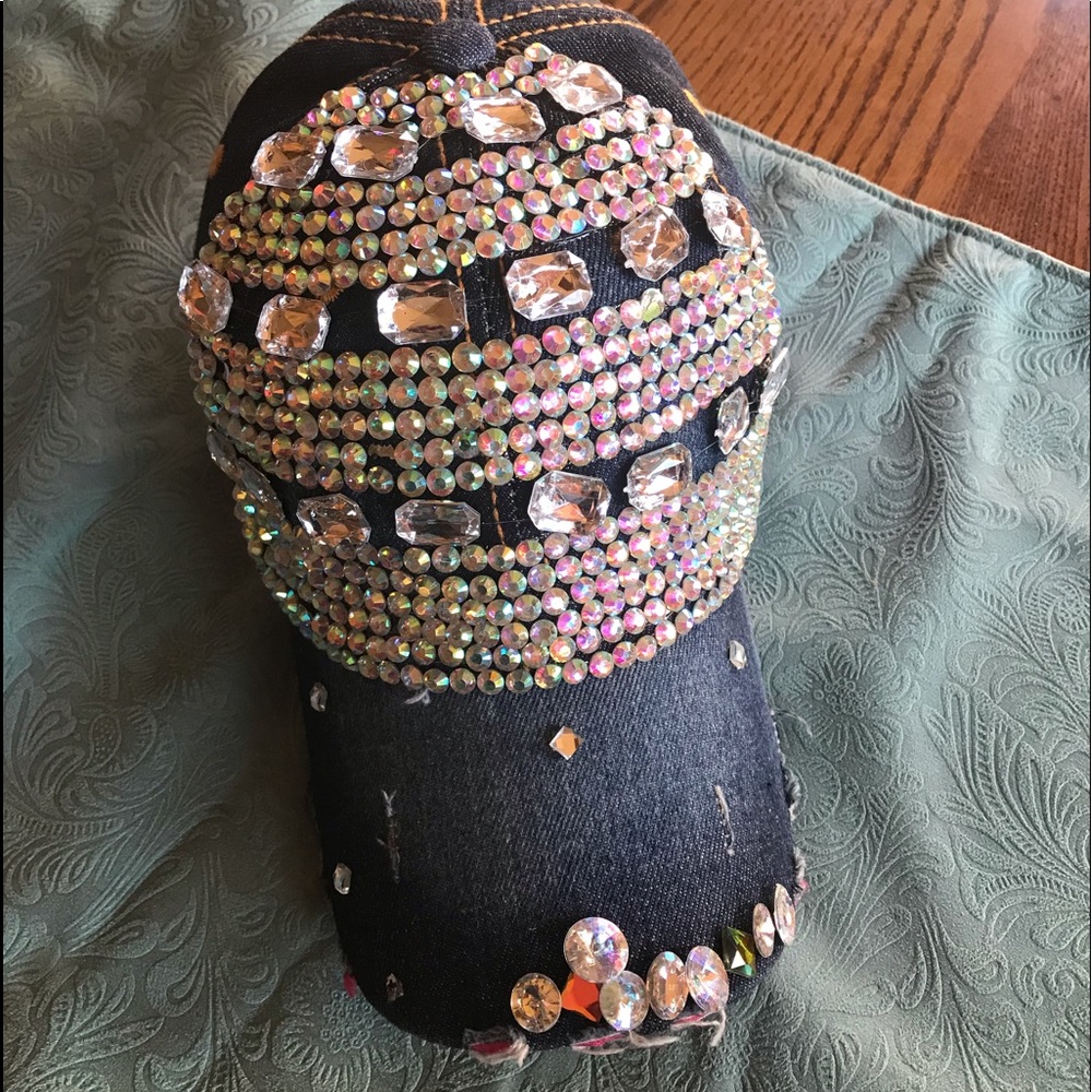 Wowza** Levi Bling Baseball Cap!